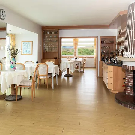 Otel Haus Koebesine 10