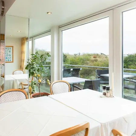 Hotel Haus Koebesine 10