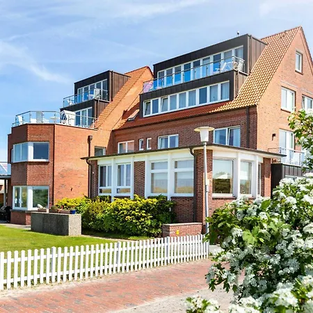 Haus Koebesine 10 Otel *